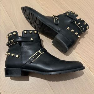 Stuart Weitzman Gowest Studded Leather Booties - Size 6.5 - Western